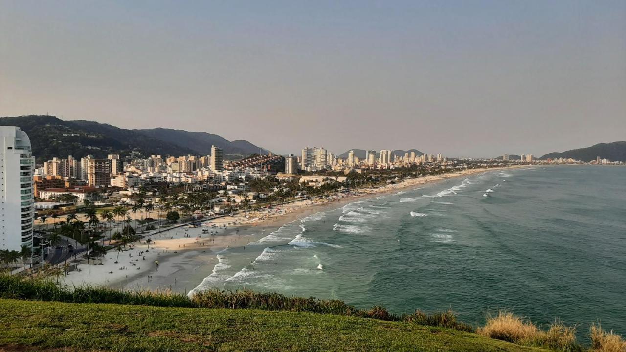 Lindo Apartamento Enseada غوارويا المظهر الخارجي الصورة